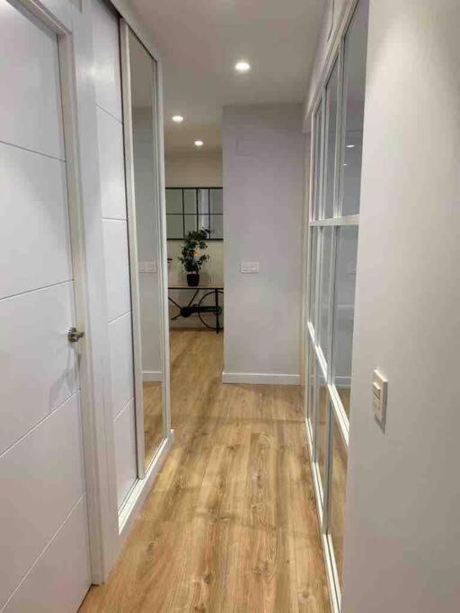 Apartamento A Estrenar En Centro Gijon. Fibra-Tv Exterior photo